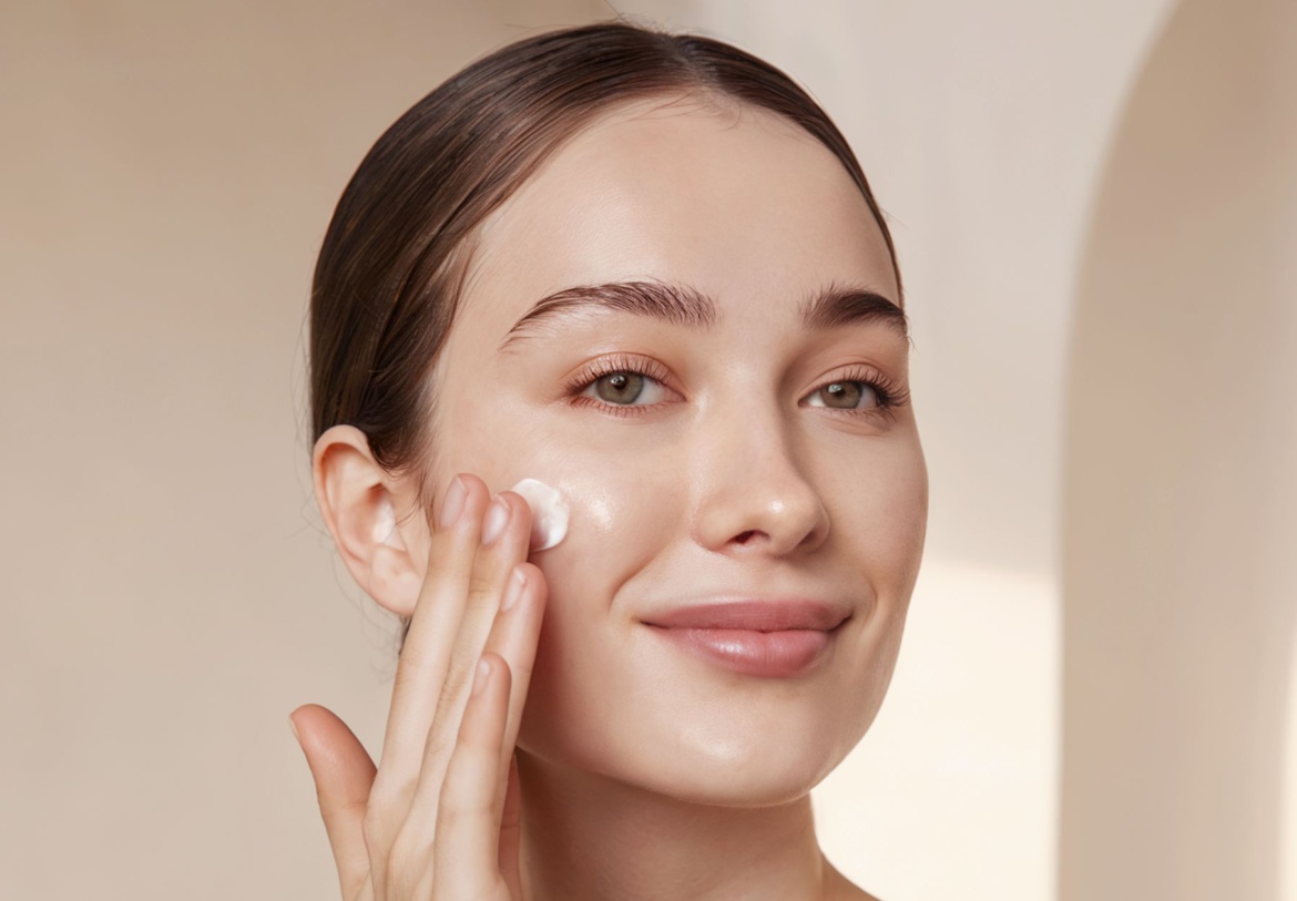 The Ultimate Skincare Routine: Expert Tips for Long-Lasting Results