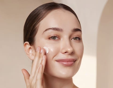 The Ultimate Skincare Routine: Expert Tips for Long-Lasting Results
