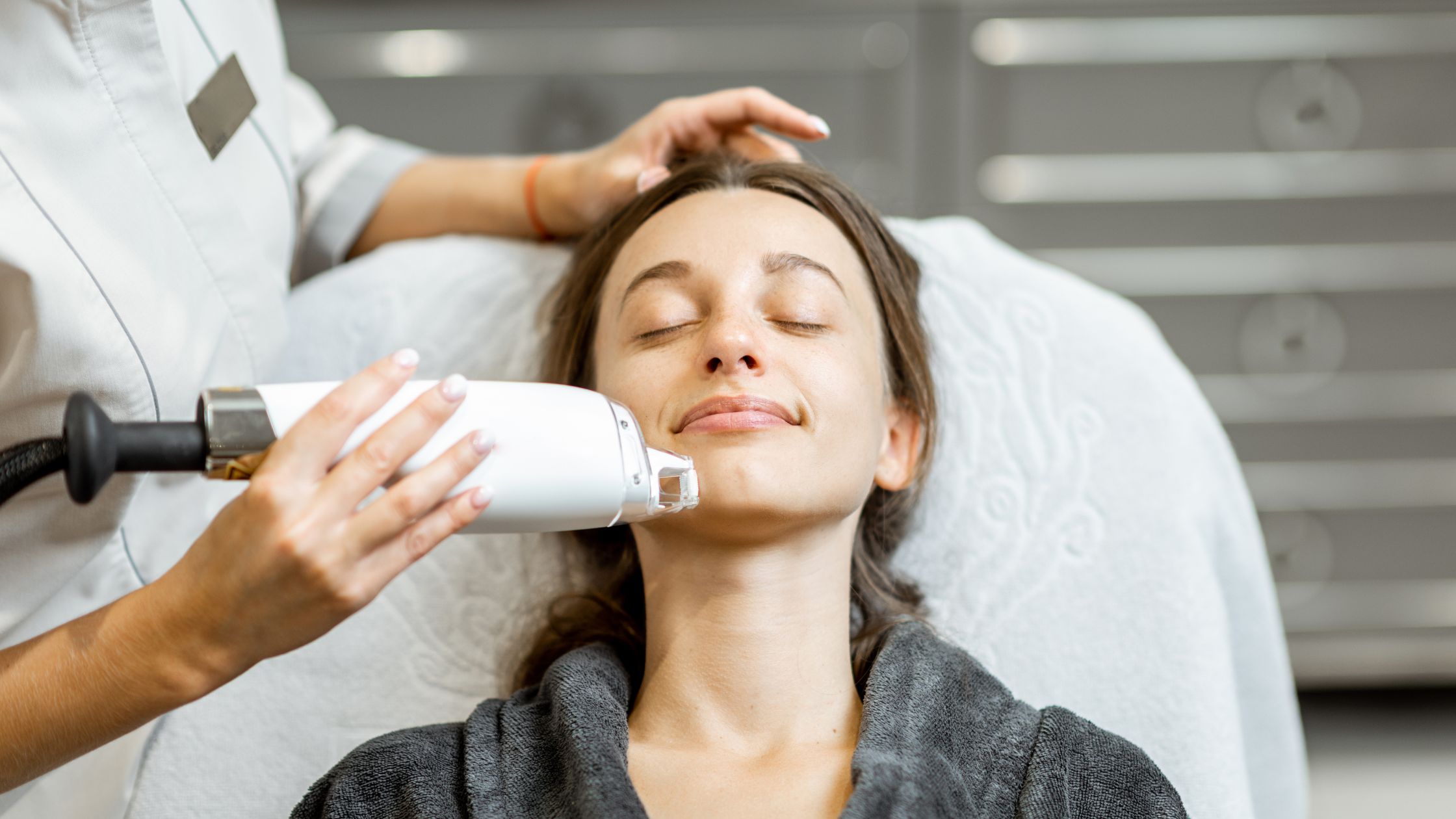 Non-Surgical Skin Treatments - ultherapy